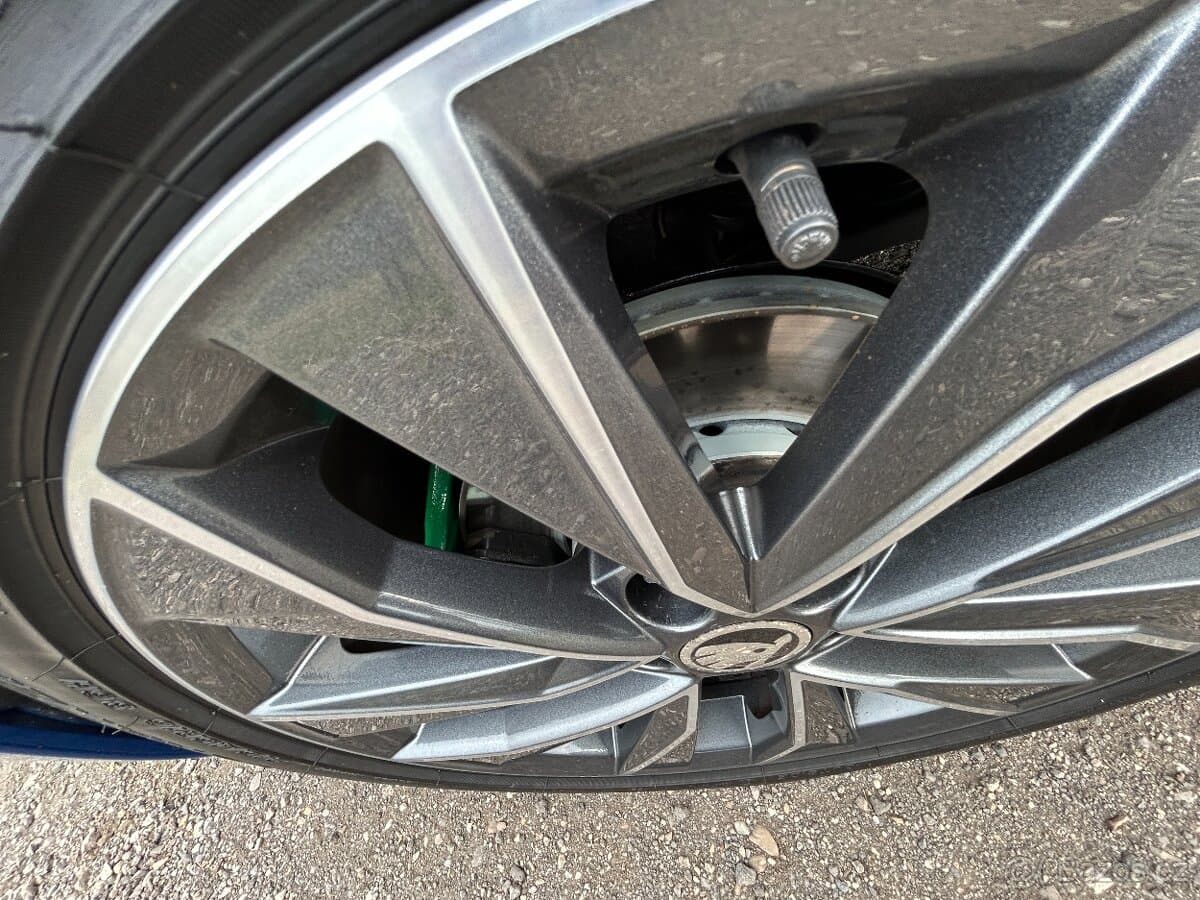 2015 Škoda RAPID - 14