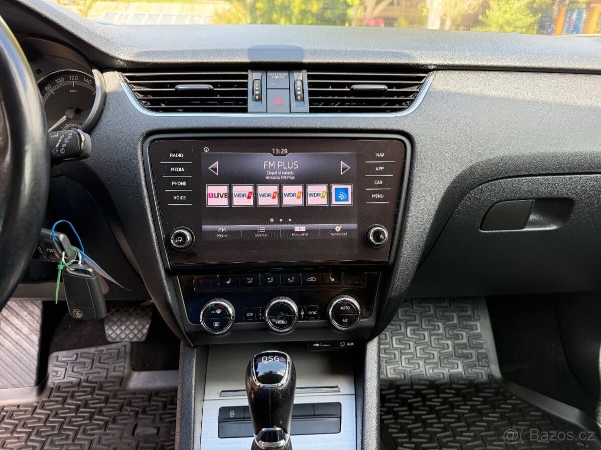 2017 Škoda OCTAVIA - 14
