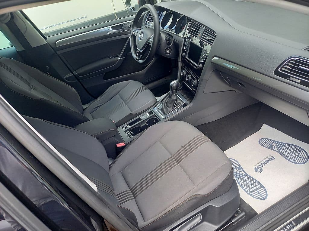 2016 Volkswagen GOLF - 14