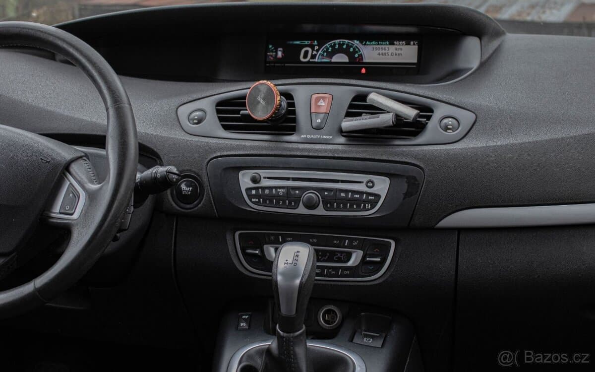 2011 Renault SCENIC - 14