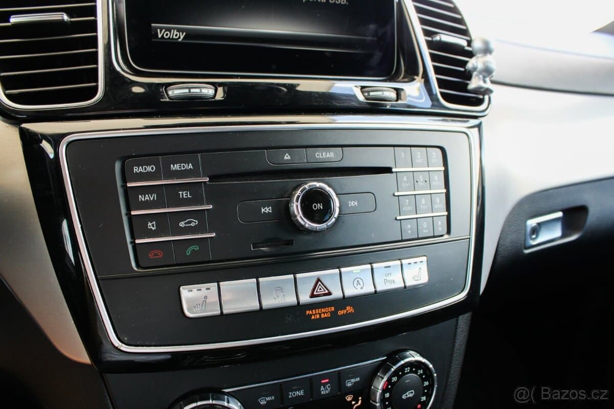 2017 Mercedes-Benz GL - 14