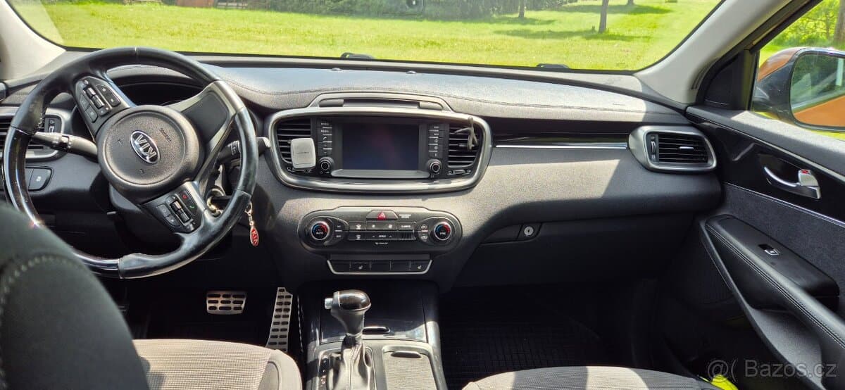 Kia SORENTO - 14