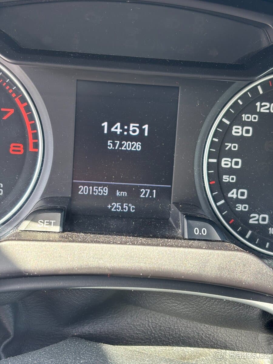 2010 Audi A4 - 14