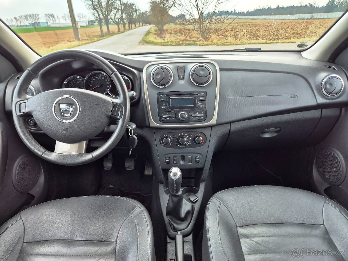 2015 Dacia LOGAN - 14