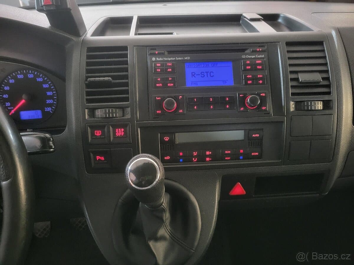 Volkswagen CARAVELLE - 14