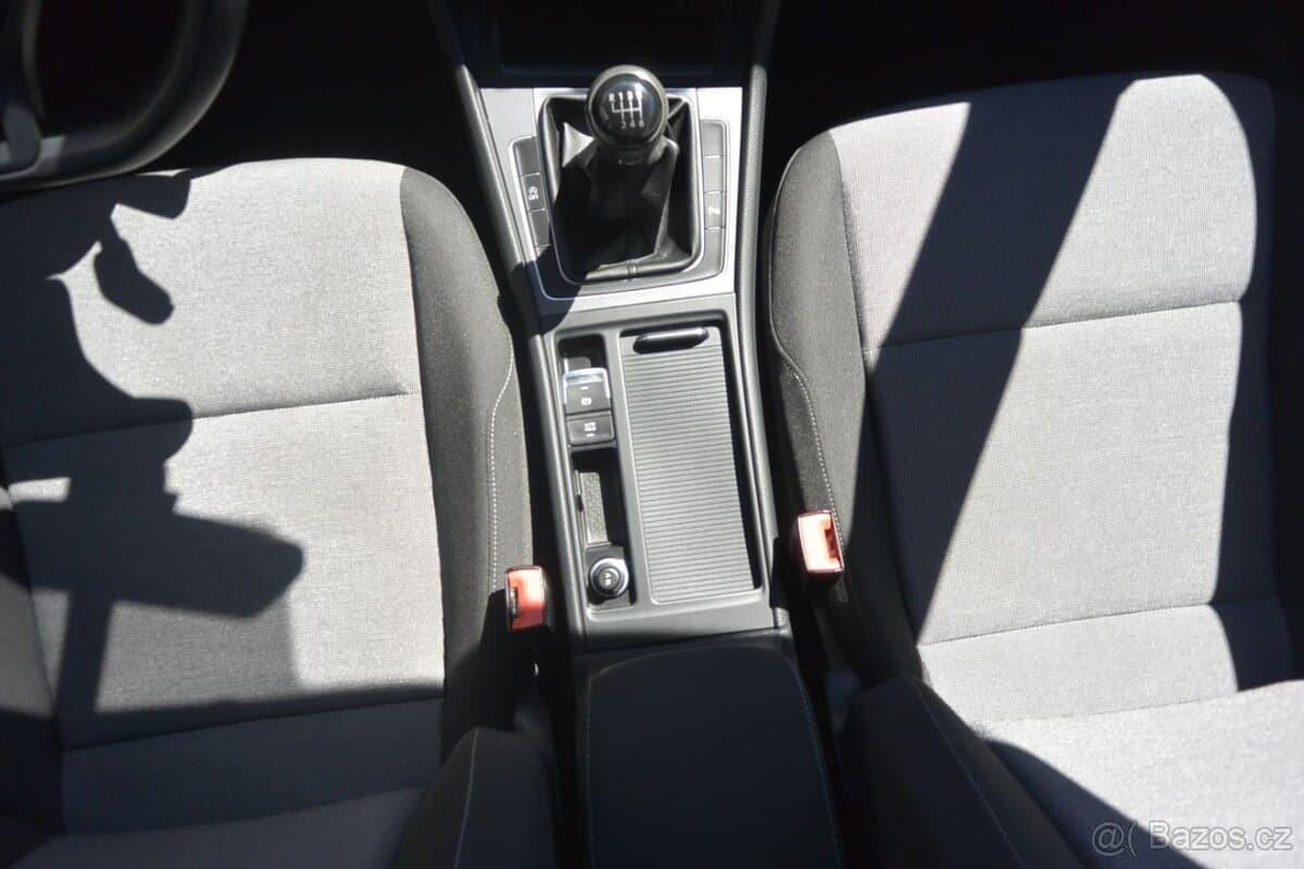 2013 Volkswagen GOLF - 14