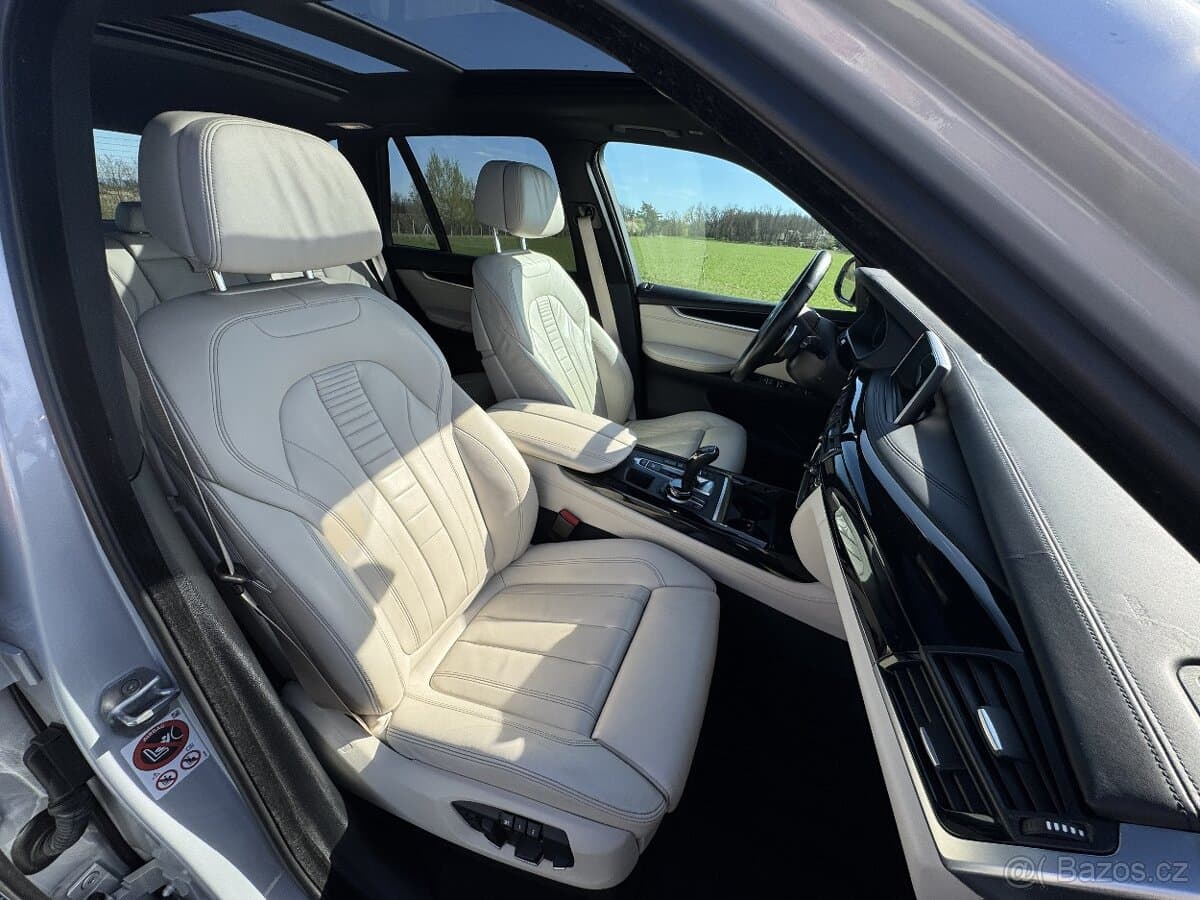 2017 BMW X5 - 14