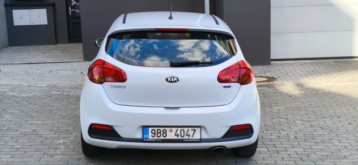 2014 Kia PROCEED - 14