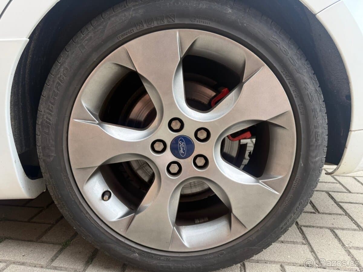 2011 Ford S-MAX - 14
