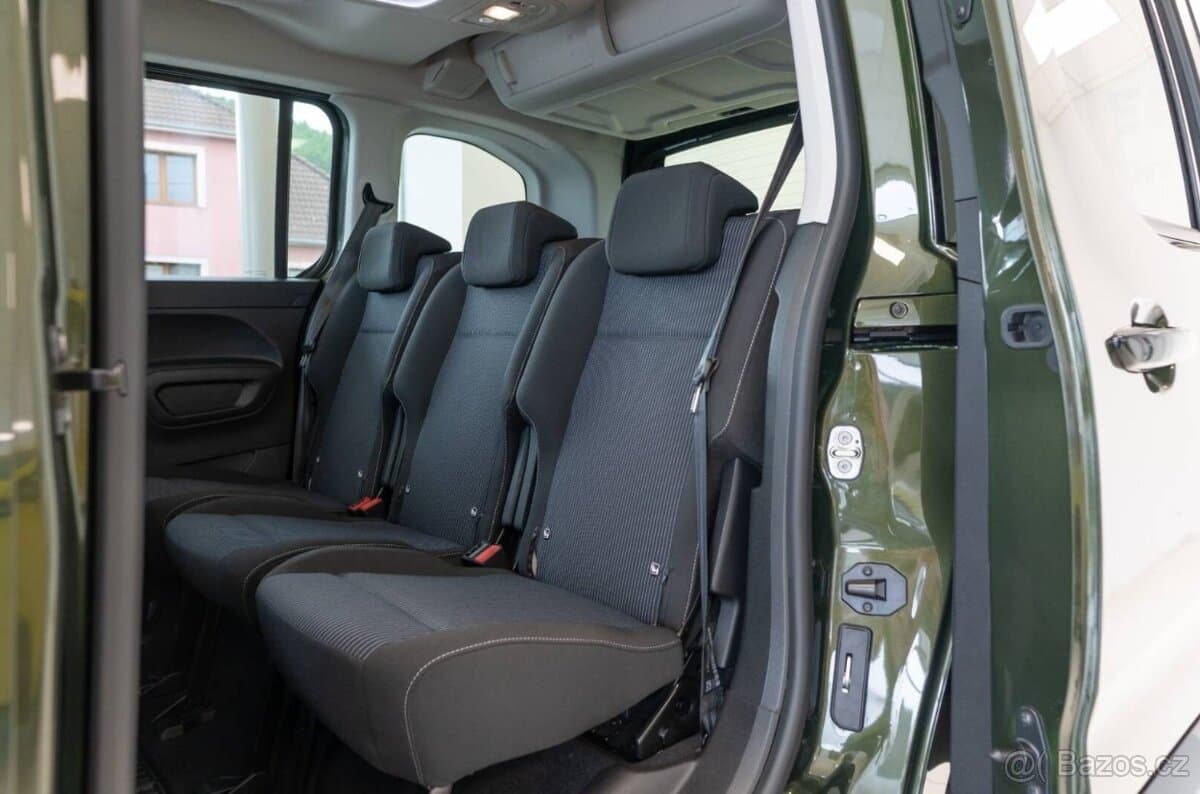 2025 Fiat DOBLO - 14