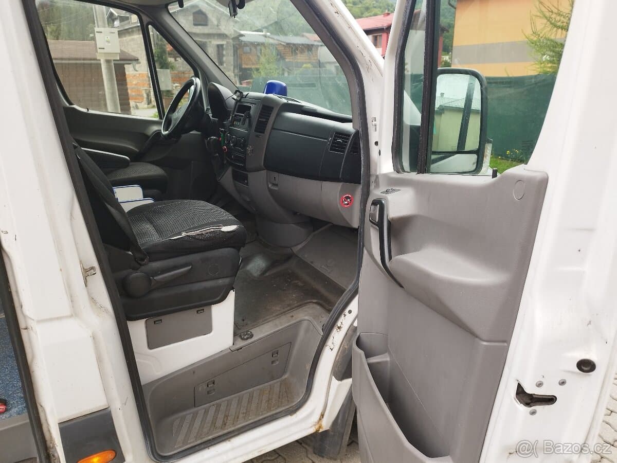 2009 Mercedes-Benz SPRINTER - 14