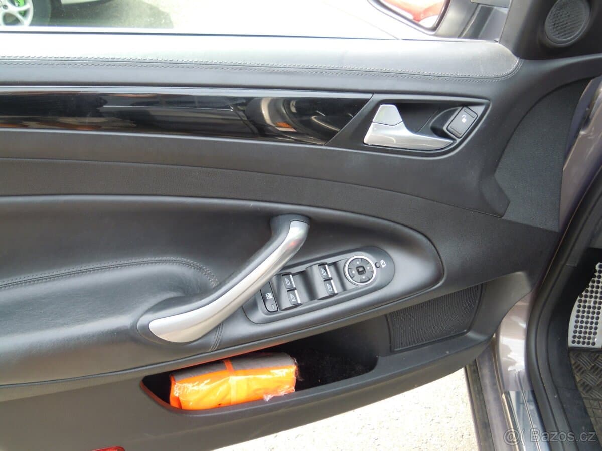 2013 Ford MONDEO - 14