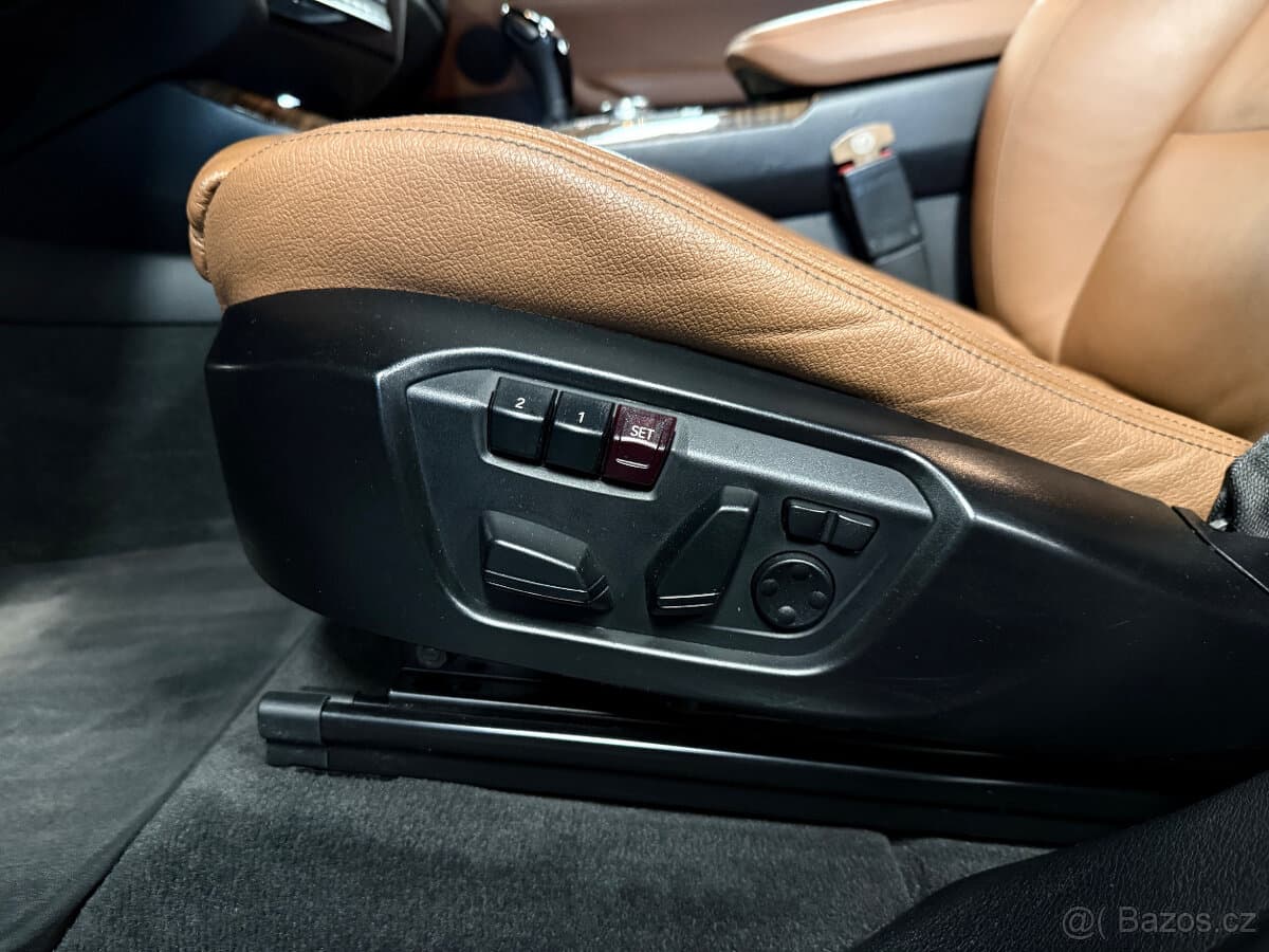 2017 BMW X4 - 14