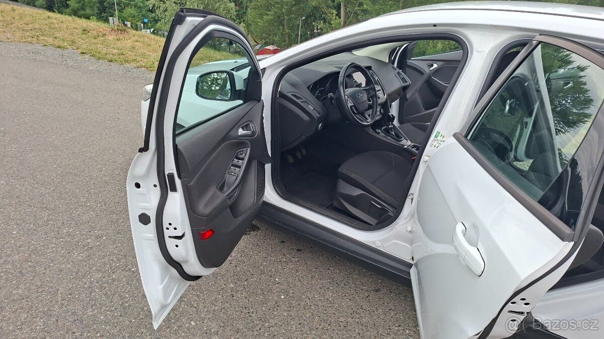 2018 Ford FOCUS - 14