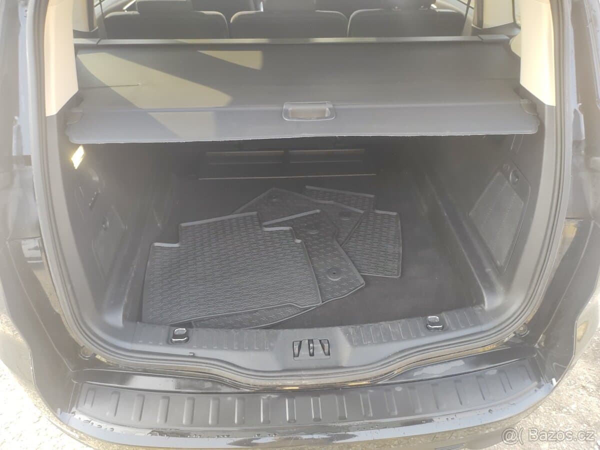 2019 Ford S-MAX - 14