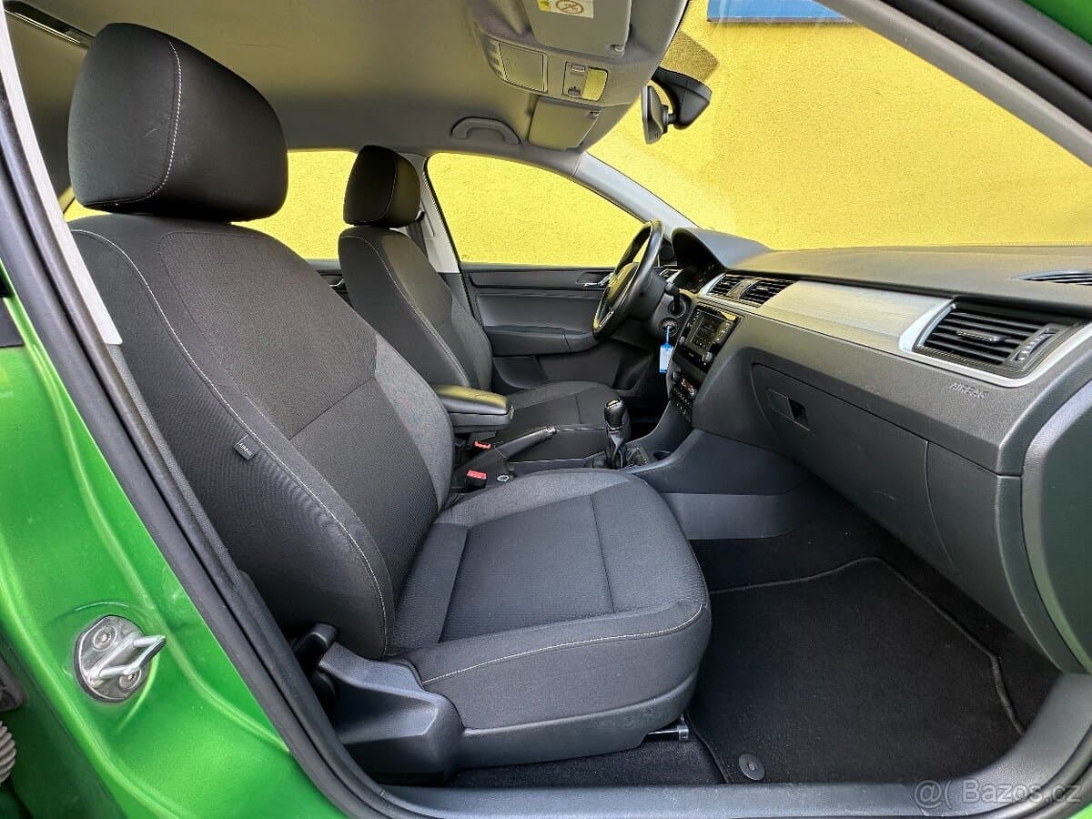 2016 Škoda RAPID - 14