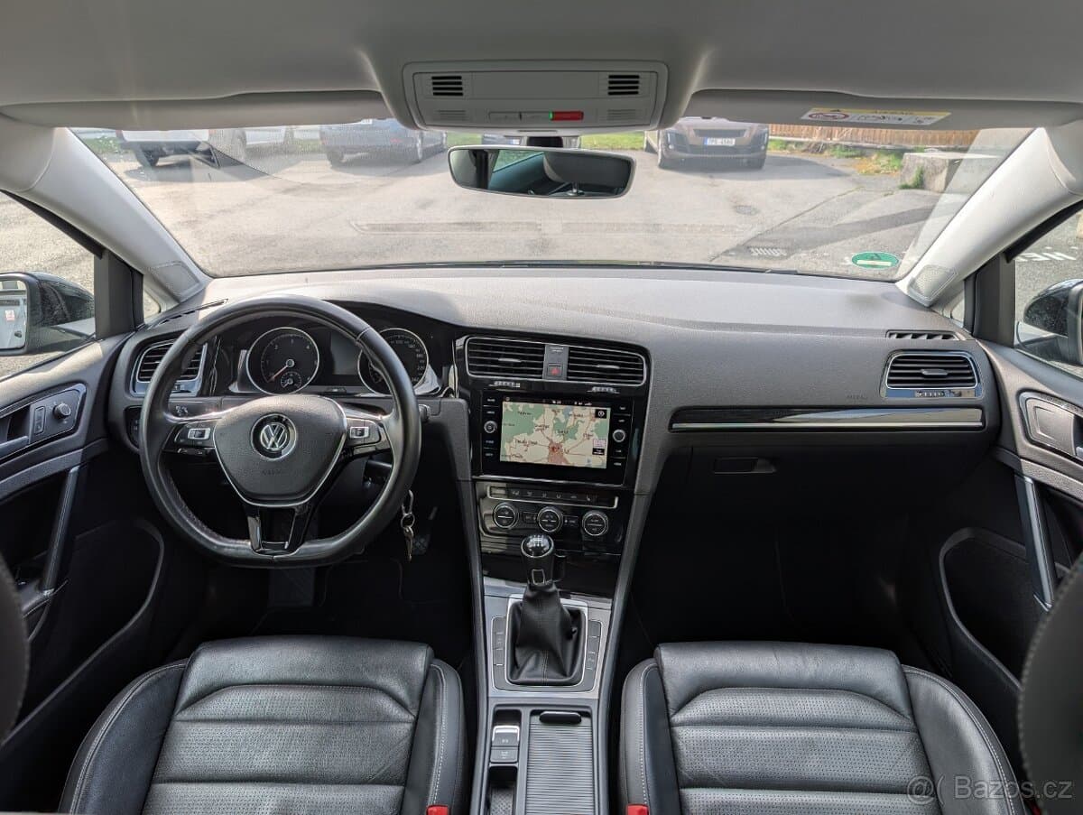 2020 Volkswagen GOLF - 14