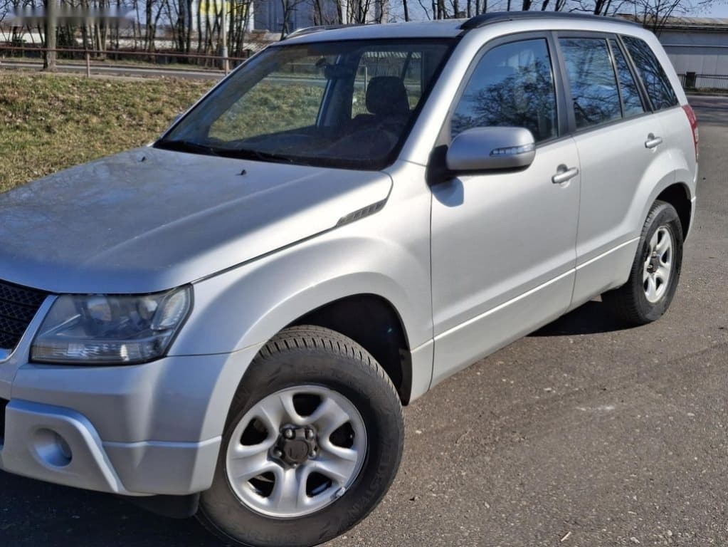 2009 Suzuki GRAND - 14