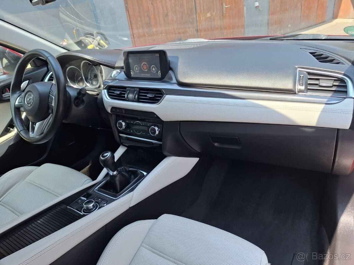 2016 Mazda 6 - 14