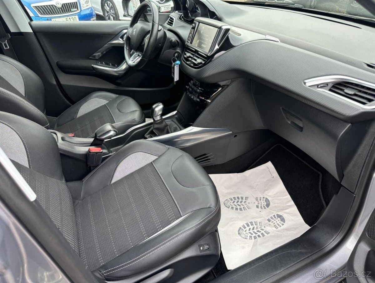 2014 Peugeot 2008 - 14