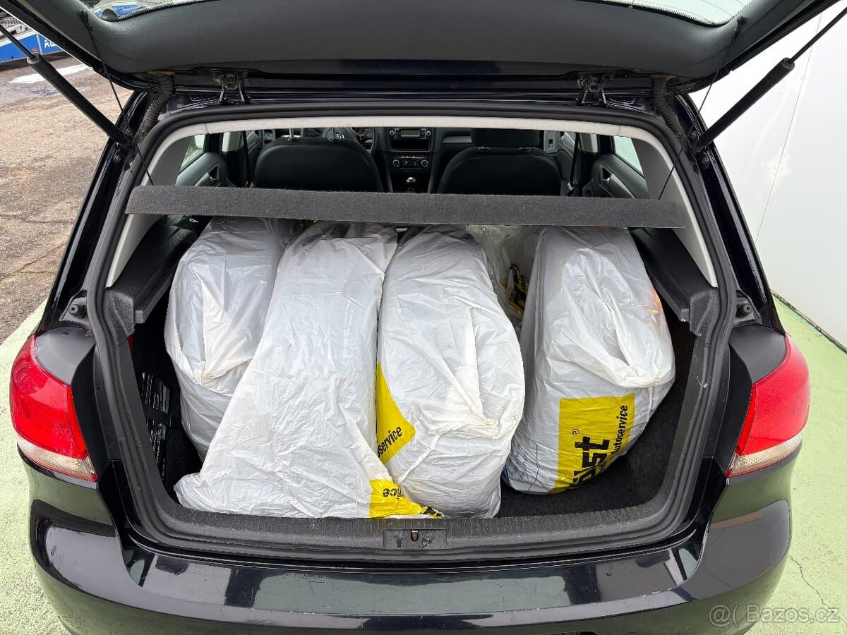 2009 Volkswagen GOLF - 14