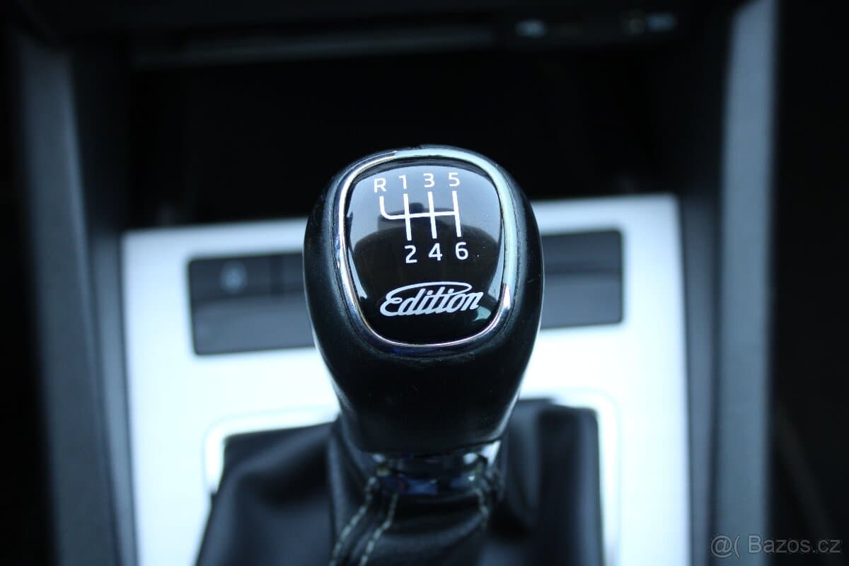 2015 Škoda OCTAVIA - 14