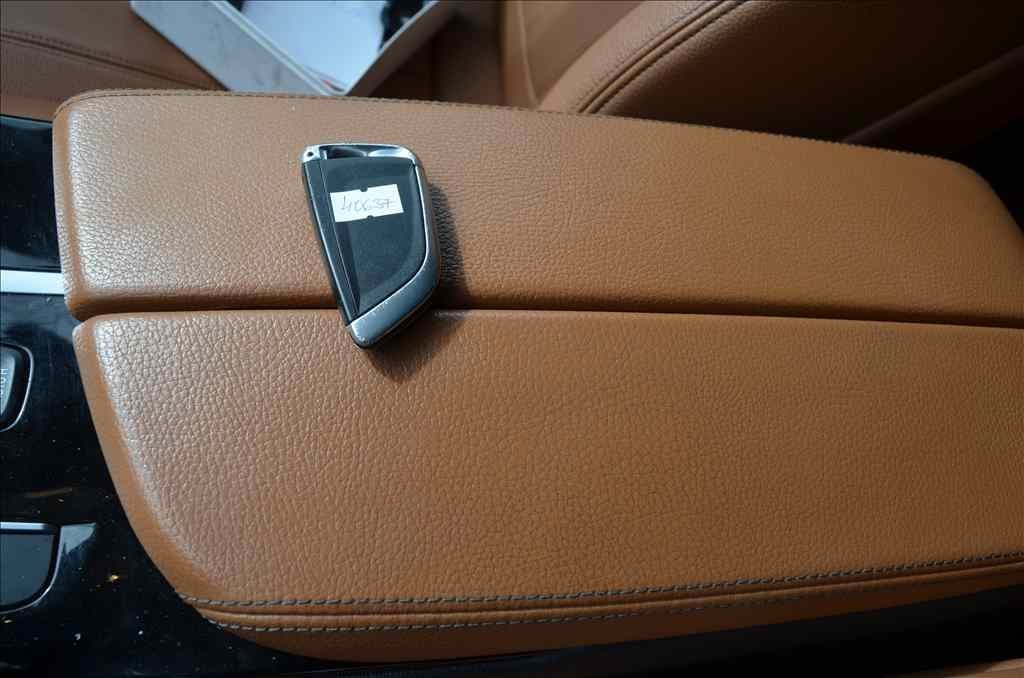 2017 BMW 5-SERIES - 14