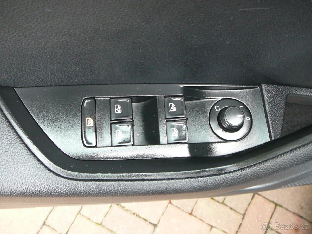 2016 Škoda SUPERB - 14