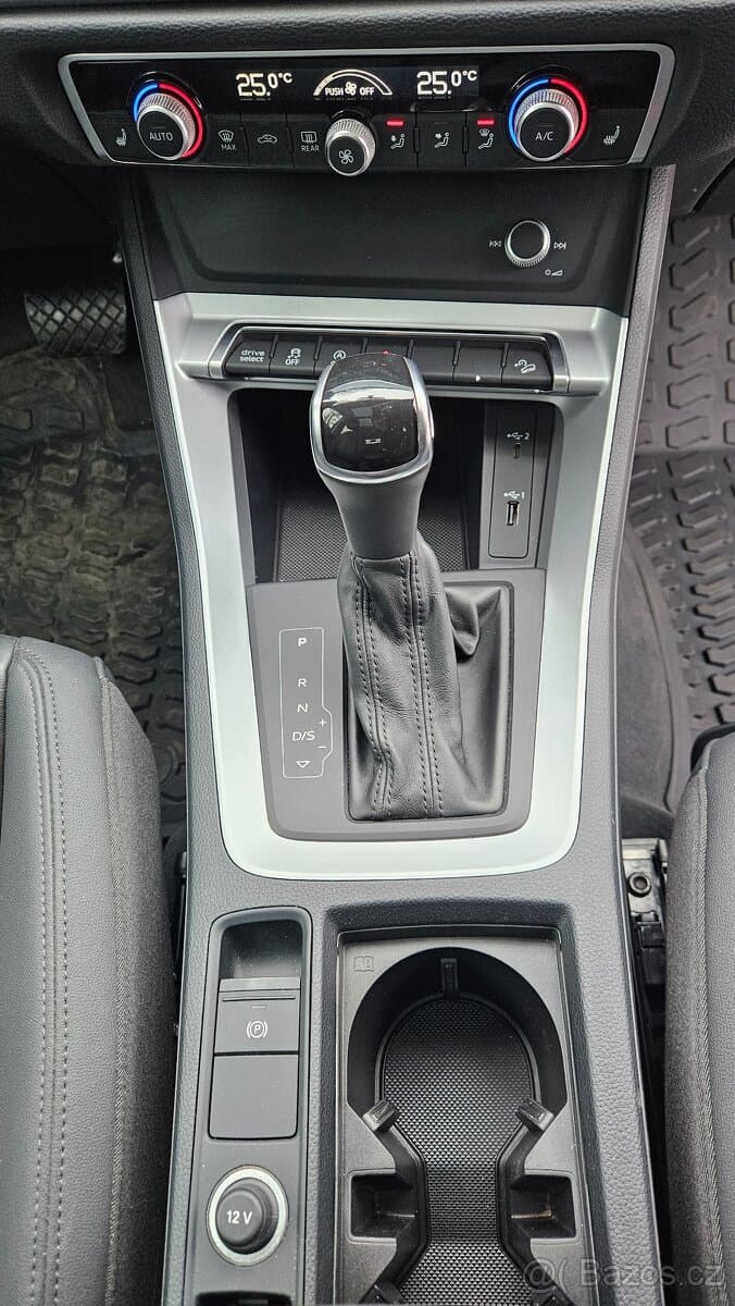 2020 Audi Q3 - 14