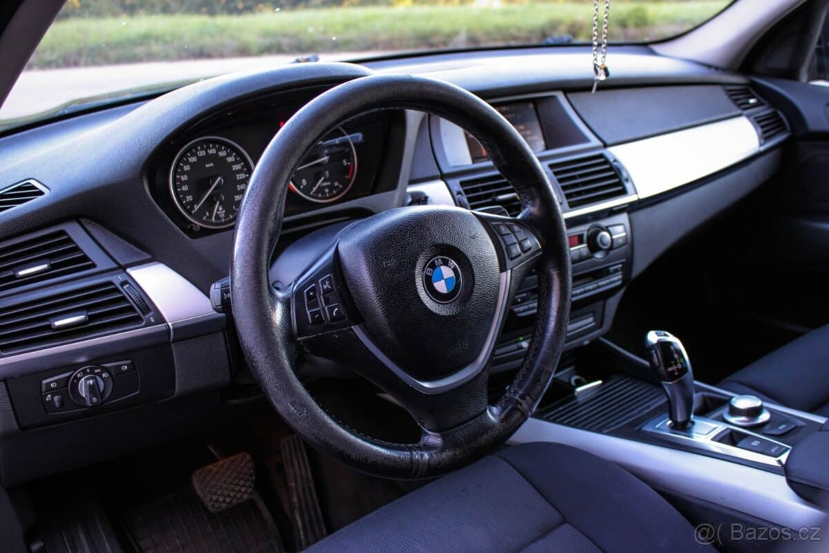 2009 BMW X5 - 14