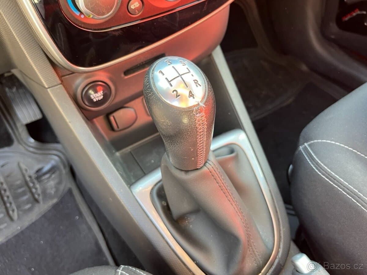 2016 Renault CLIO - 14