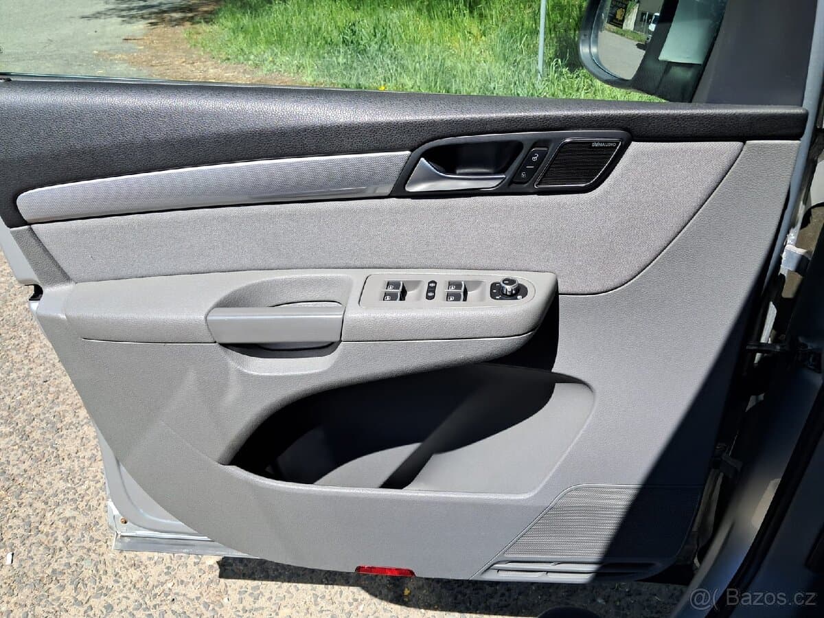 2011 Volkswagen SHARAN - 14