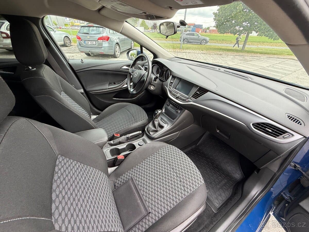 2018 Opel ASTRA - 14