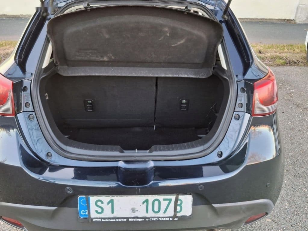 2016 Mazda 2 - 14