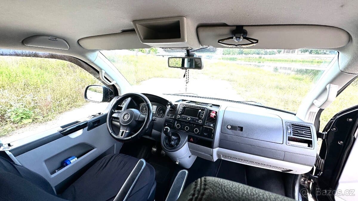 2011 Volkswagen TRANSPORTER - 14