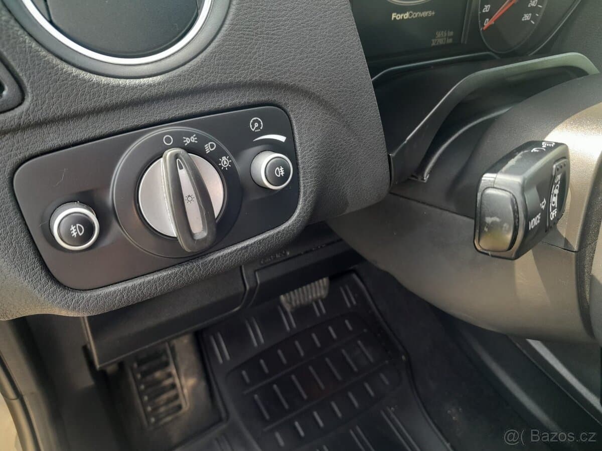2011 Ford S-MAX - 14