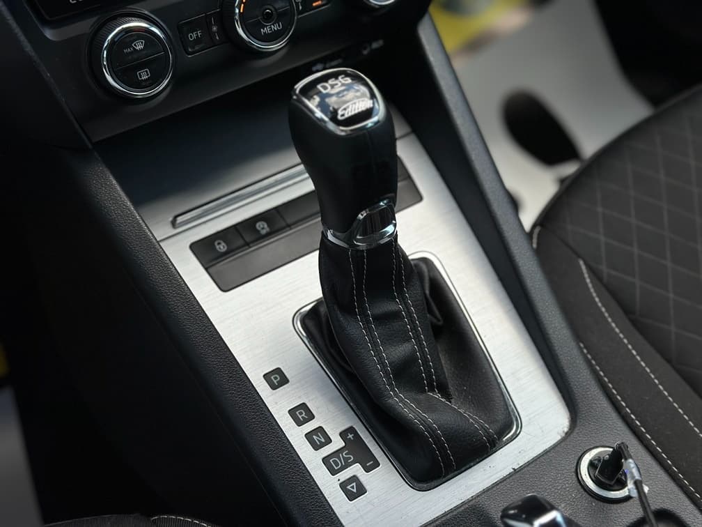 2015 Škoda OCTAVIA - 14