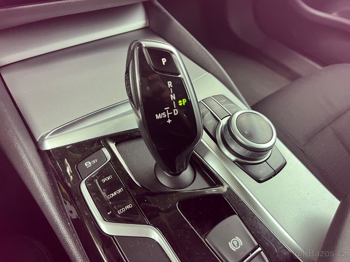 2020 BMW 5-SERIES - 14