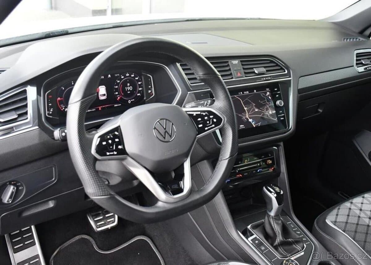 2023 Volkswagen TIGUAN - 14