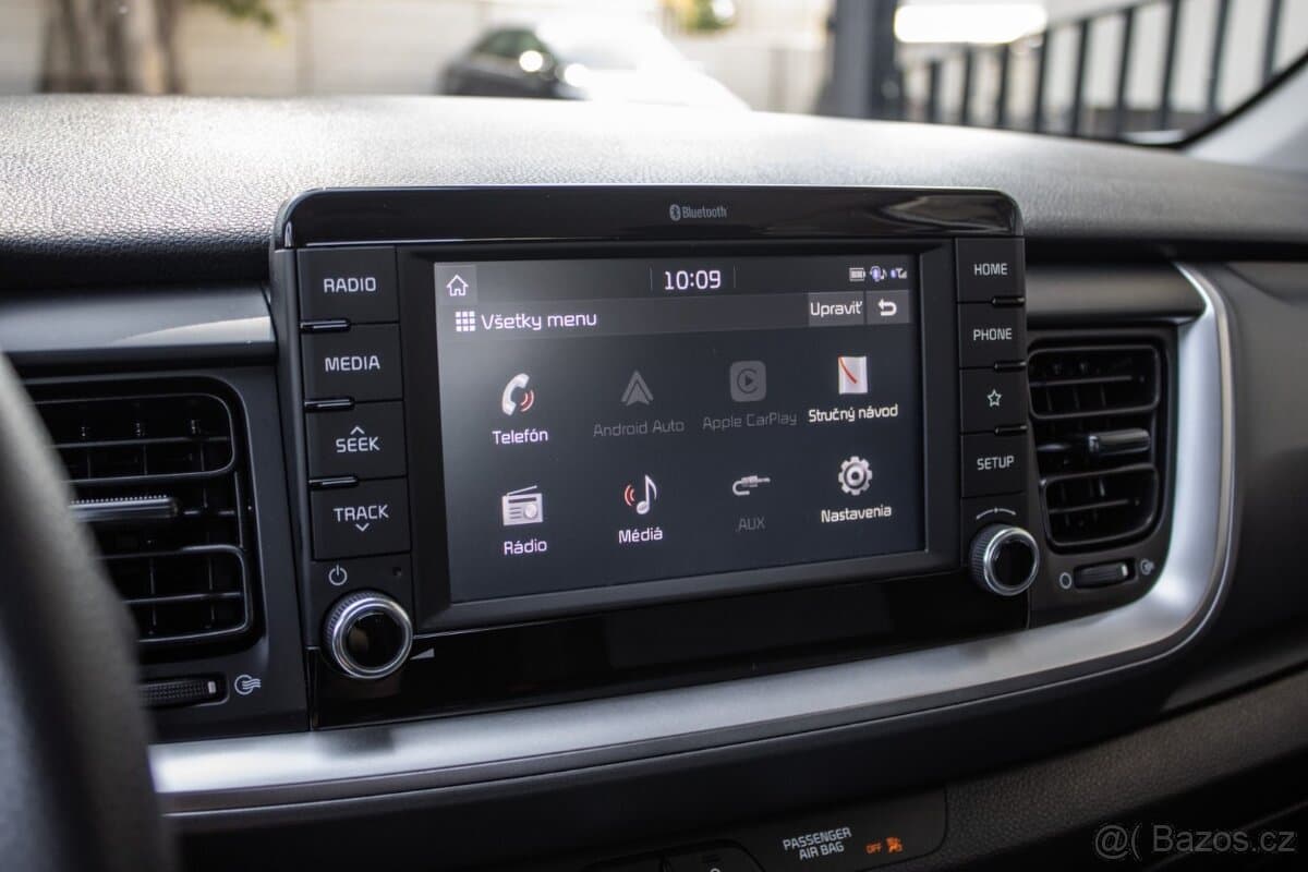 2018 Kia STONIC - 14