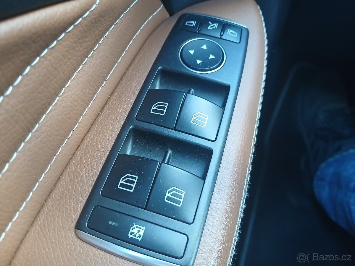 2019 Mercedes-Benz GL - 14
