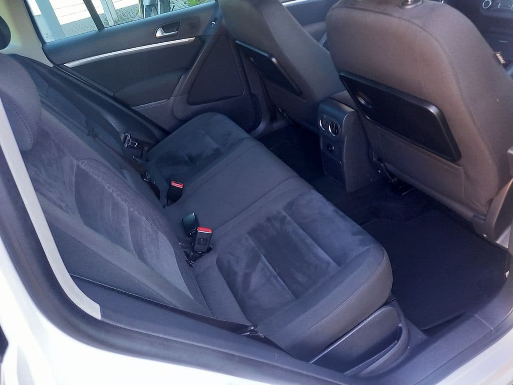 2012 Volkswagen TIGUAN - 14