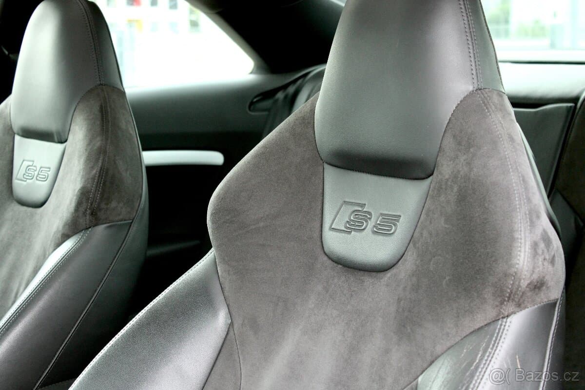 2008 Audi S5 - 14