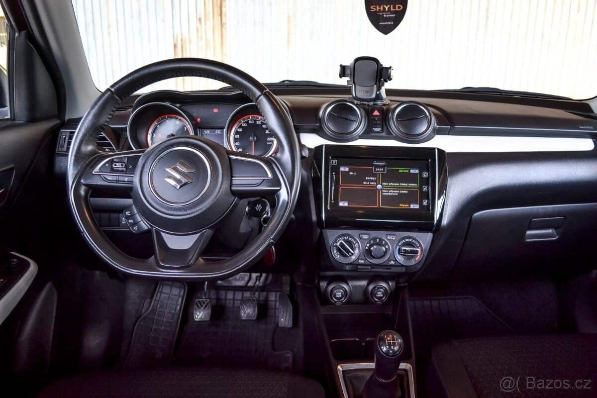 2019 Suzuki SWIFT - 14