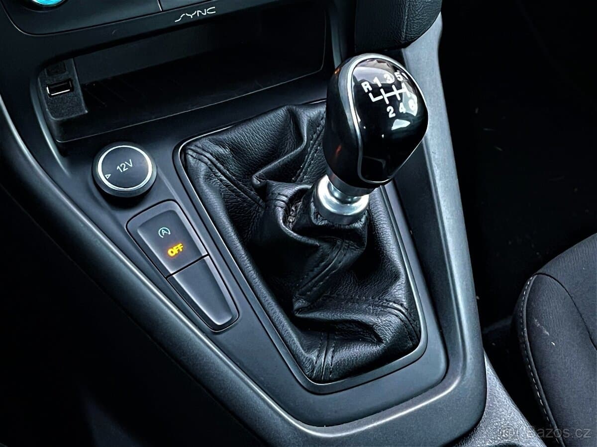 2015 Ford FOCUS - 14