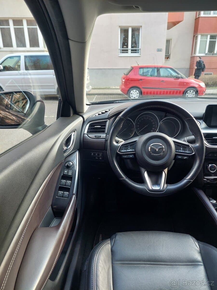 2017 Mazda 6 - 14