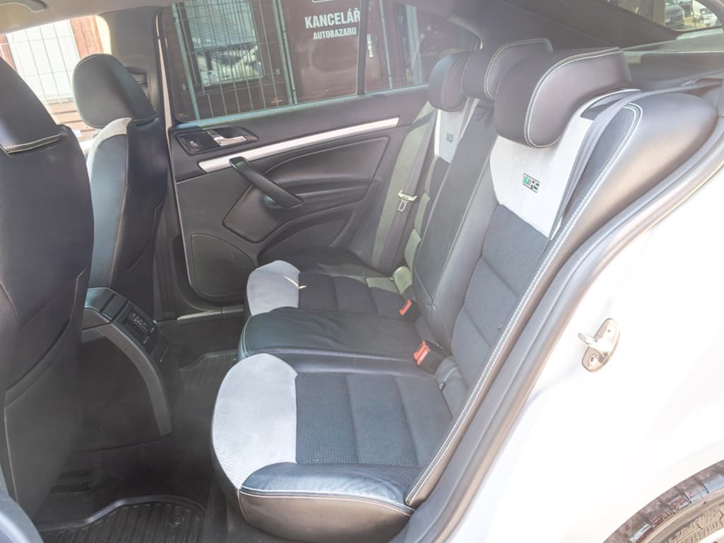 2010 Škoda OCTAVIA - 14