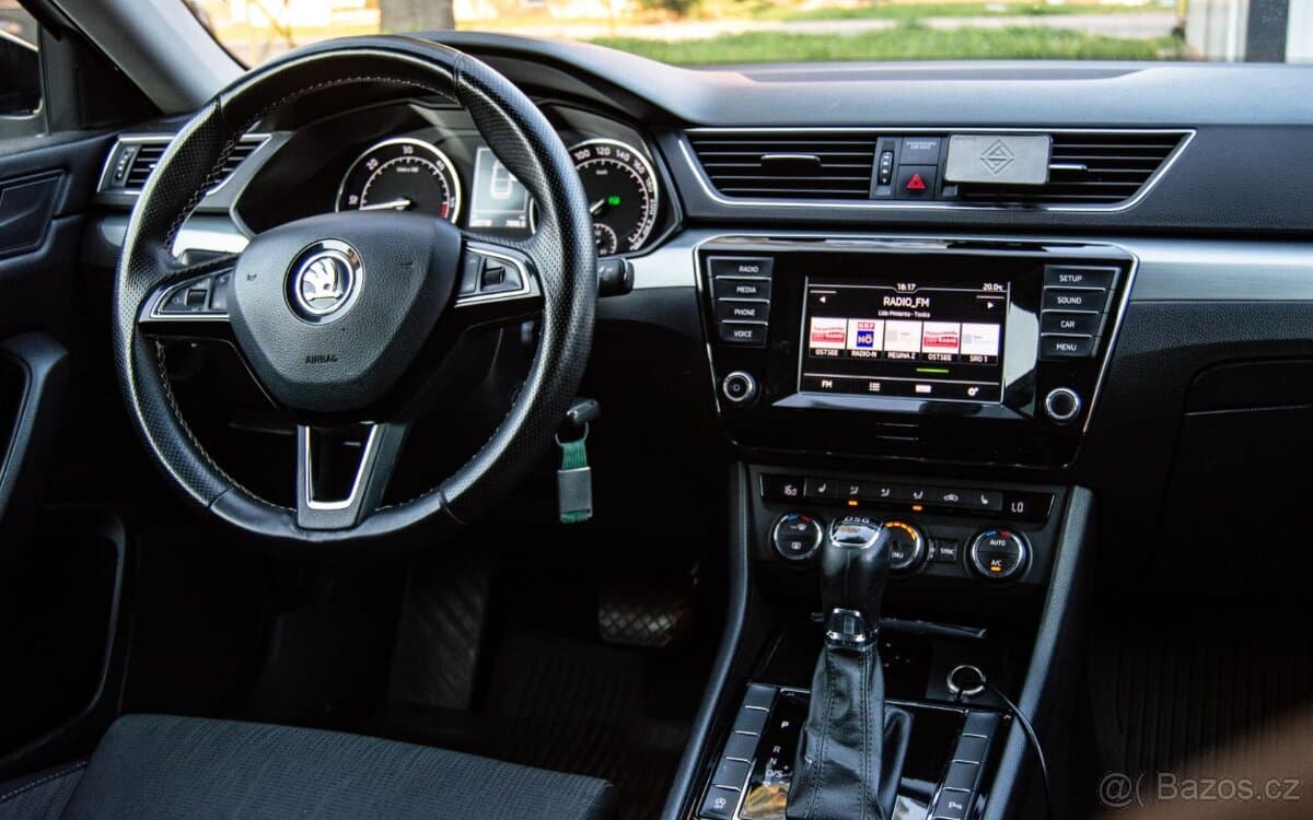 2016 Škoda SUPERB - 14
