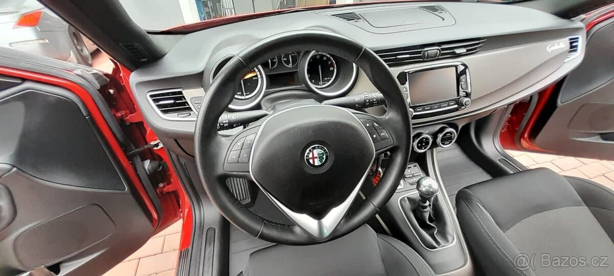 2015 Alfa Romeo GIULIETTA - 15