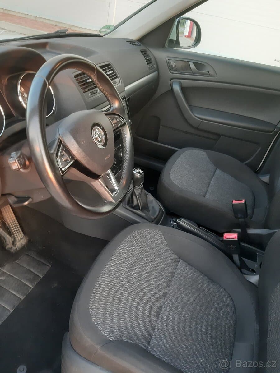 2016 Škoda YETI - 15